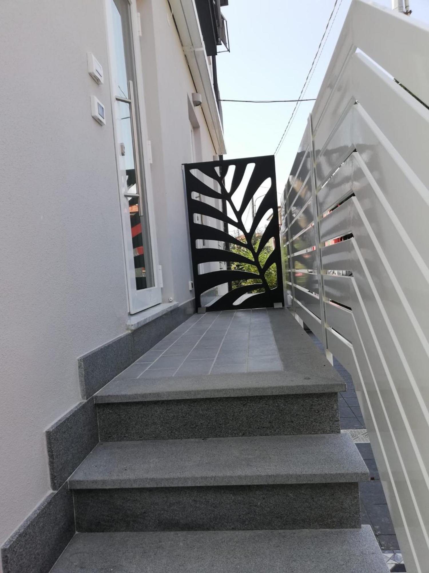 Casa Maluna ลาสเปเซีย ภายนอก รูปภาพ